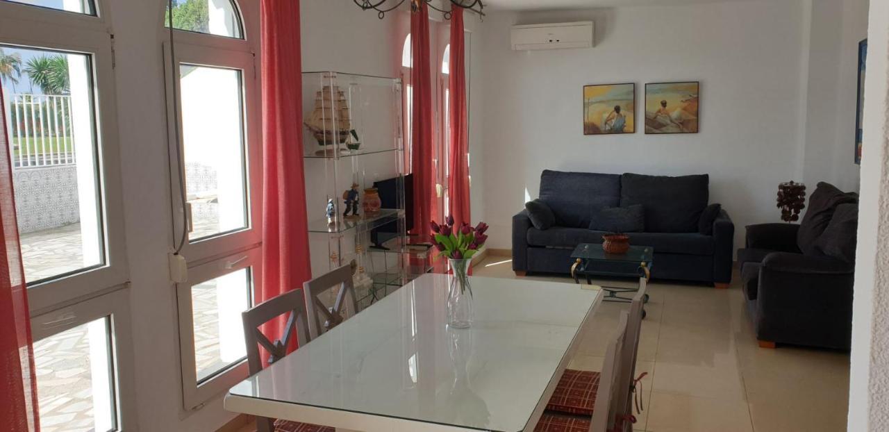 Апартаменти Casa 1ª Linea Paseo Maritimo Торре-дель-Мар Екстер'єр фото