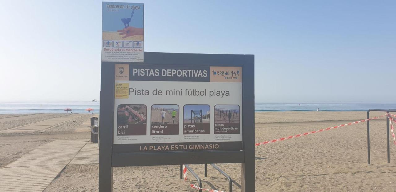 Апартаменти Casa 1ª Linea Paseo Maritimo Торре-дель-Мар Екстер'єр фото
